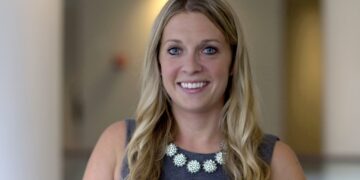 Stephanie Barrett Börse